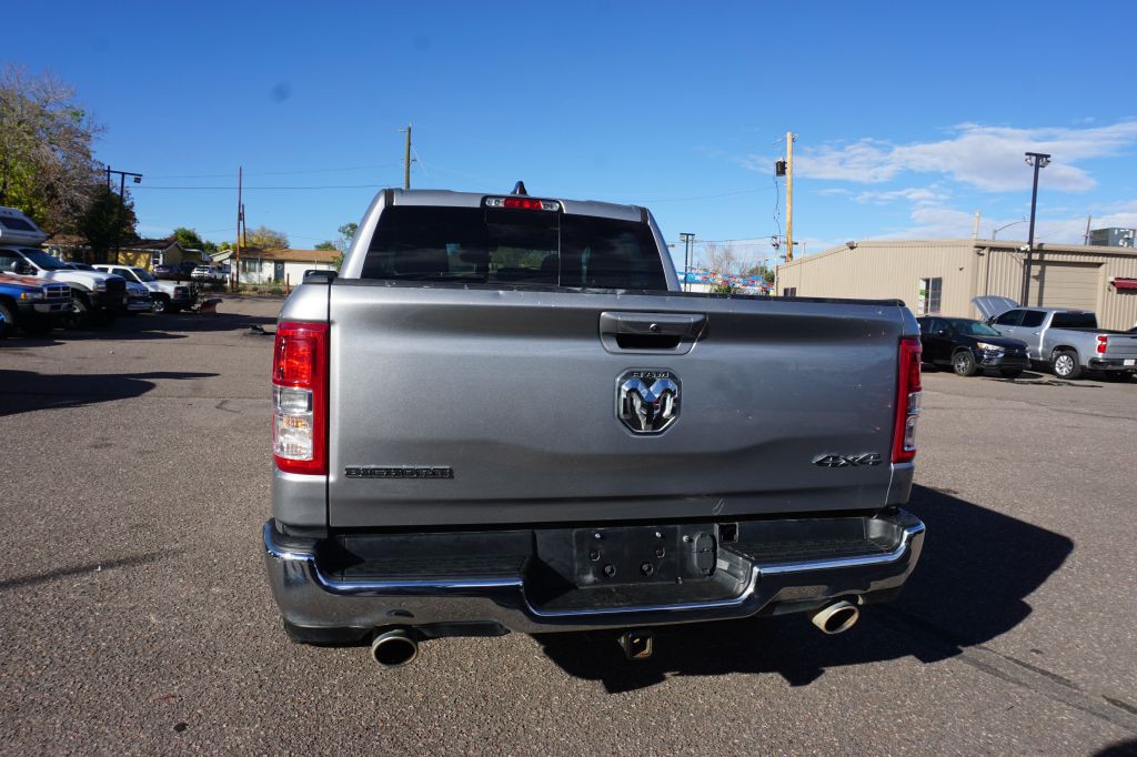 2022 RAM 1500 Image 3