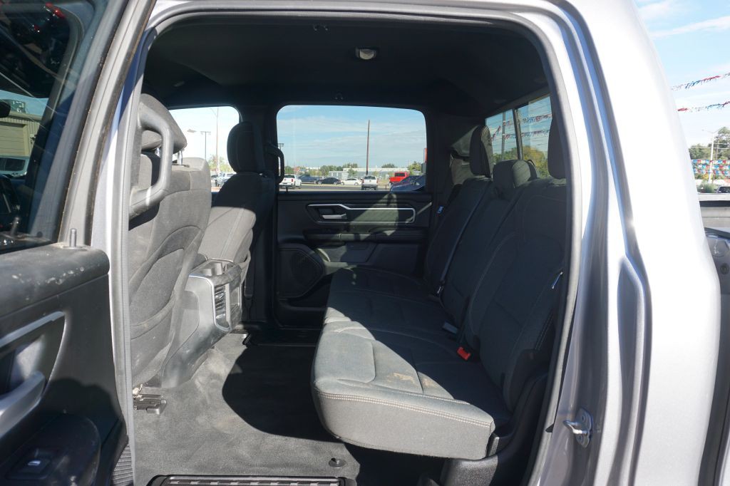 2022 RAM 1500 Image 5