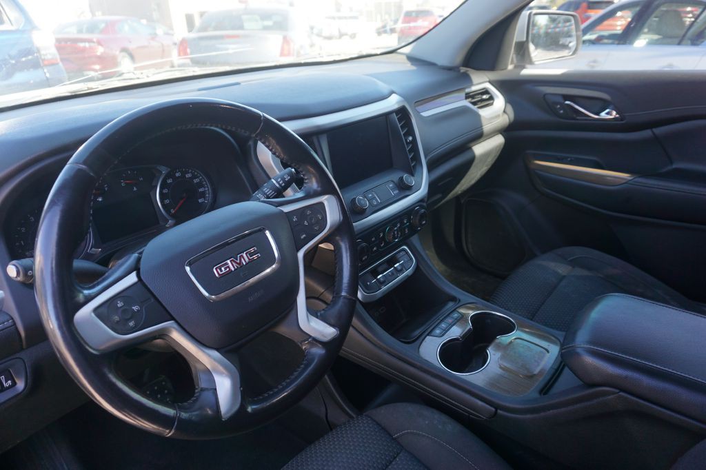 2020 GMC Acadia Image 8