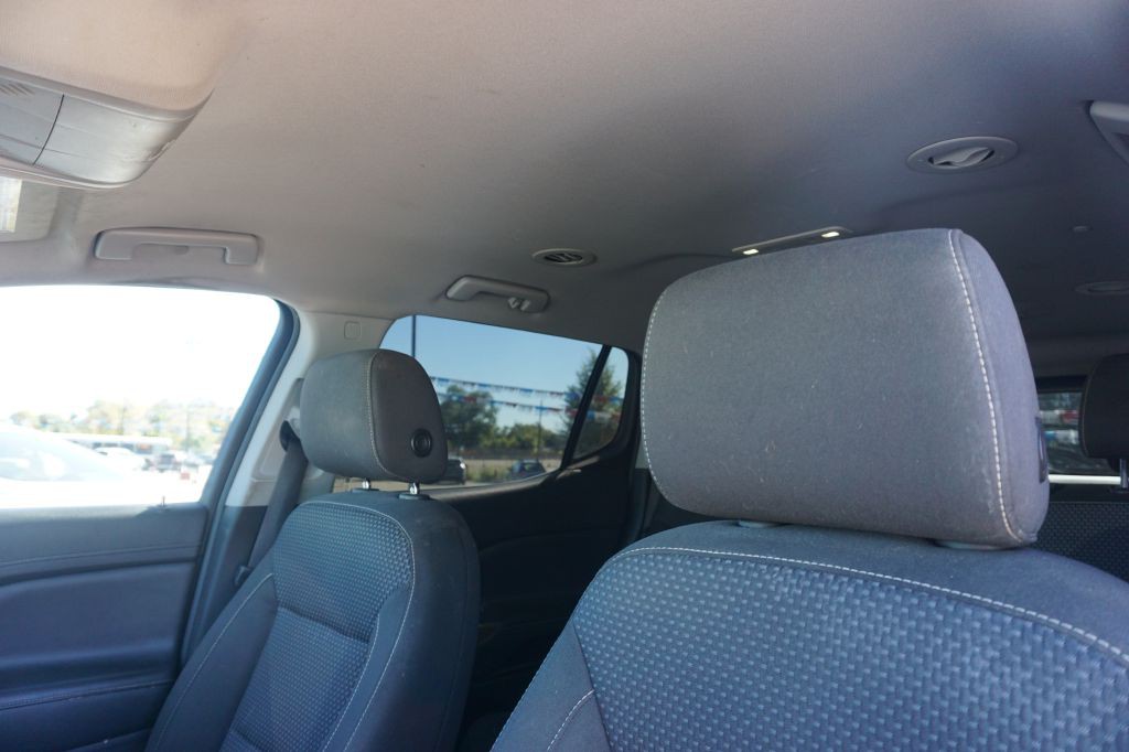 2020 GMC Acadia Image 9