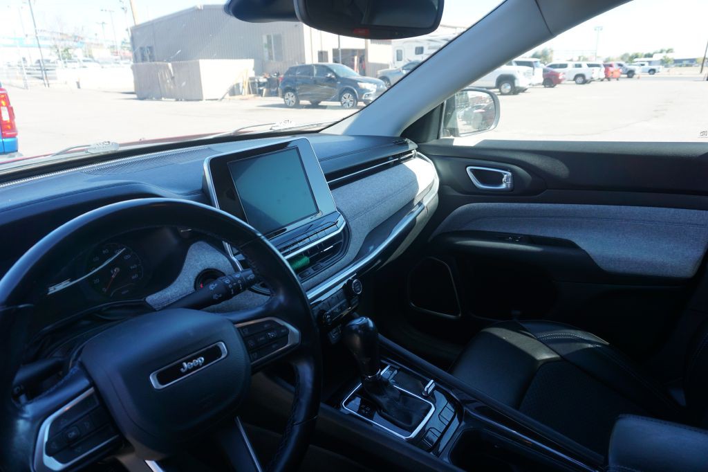 2022 Jeep Compass Image 8