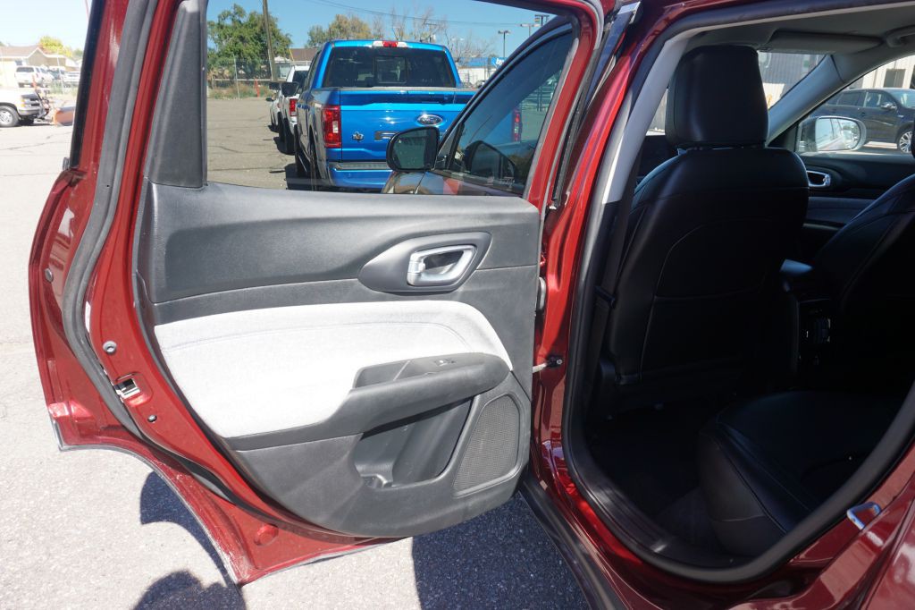 2022 Jeep Compass Image 10