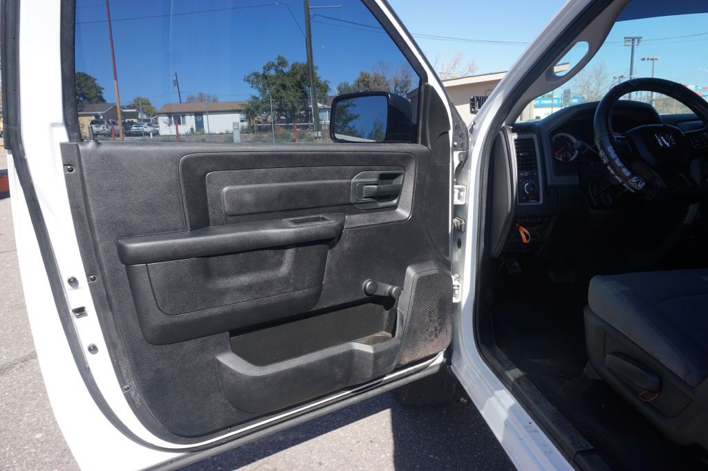 2018 RAM 1500 Image 6