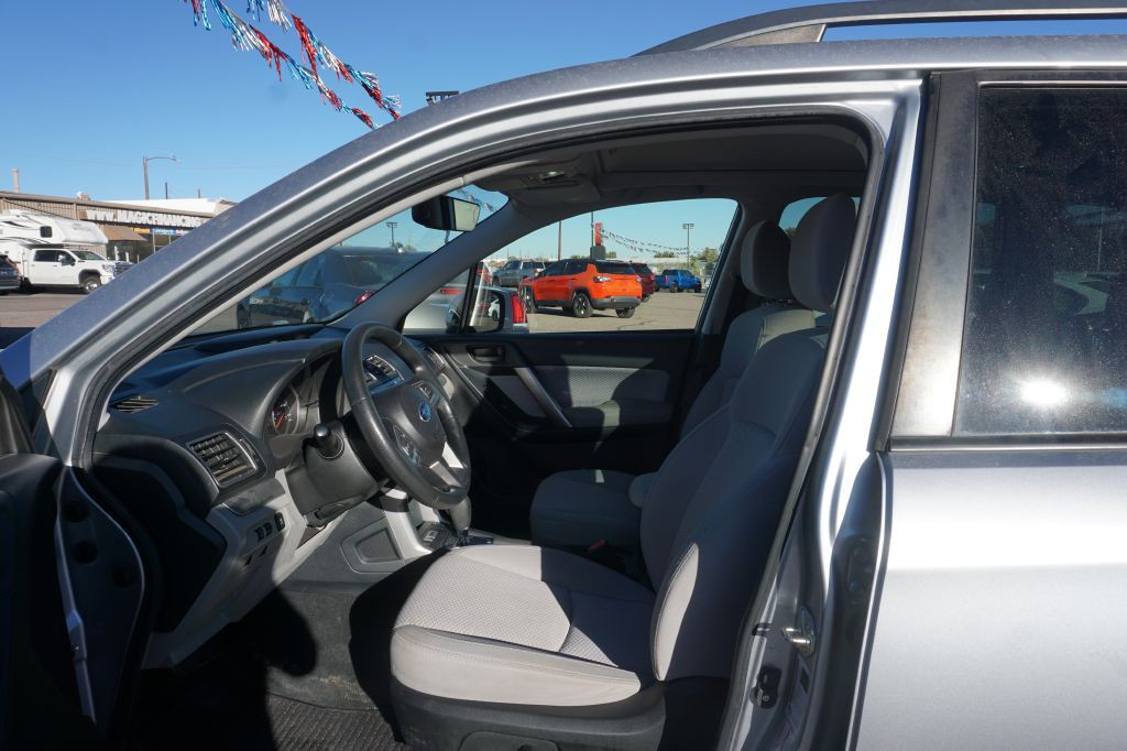 2018 Subaru Forester Image 4