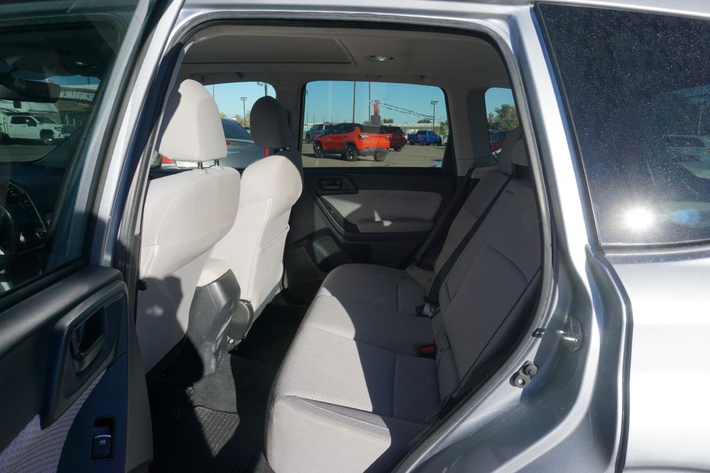 2018 Subaru Forester Image 5