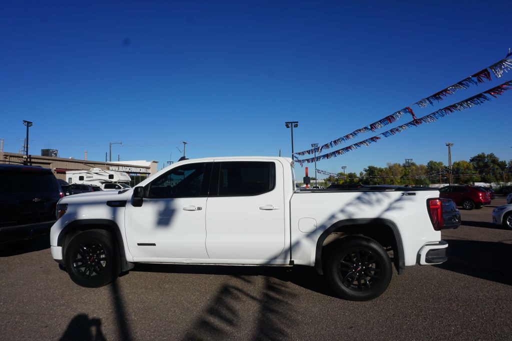 2021 GMC Sierra Image 2