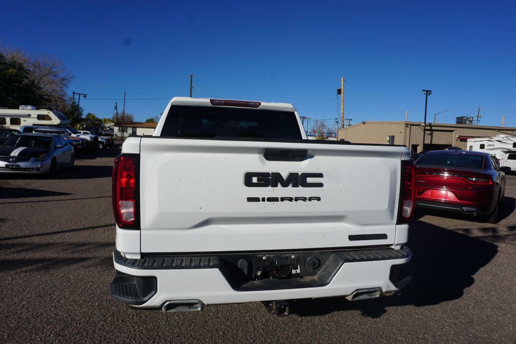 2021 GMC Sierra Image 3