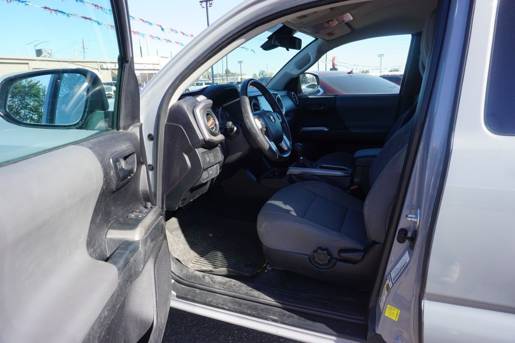 2021 Toyota Tacoma Image 6