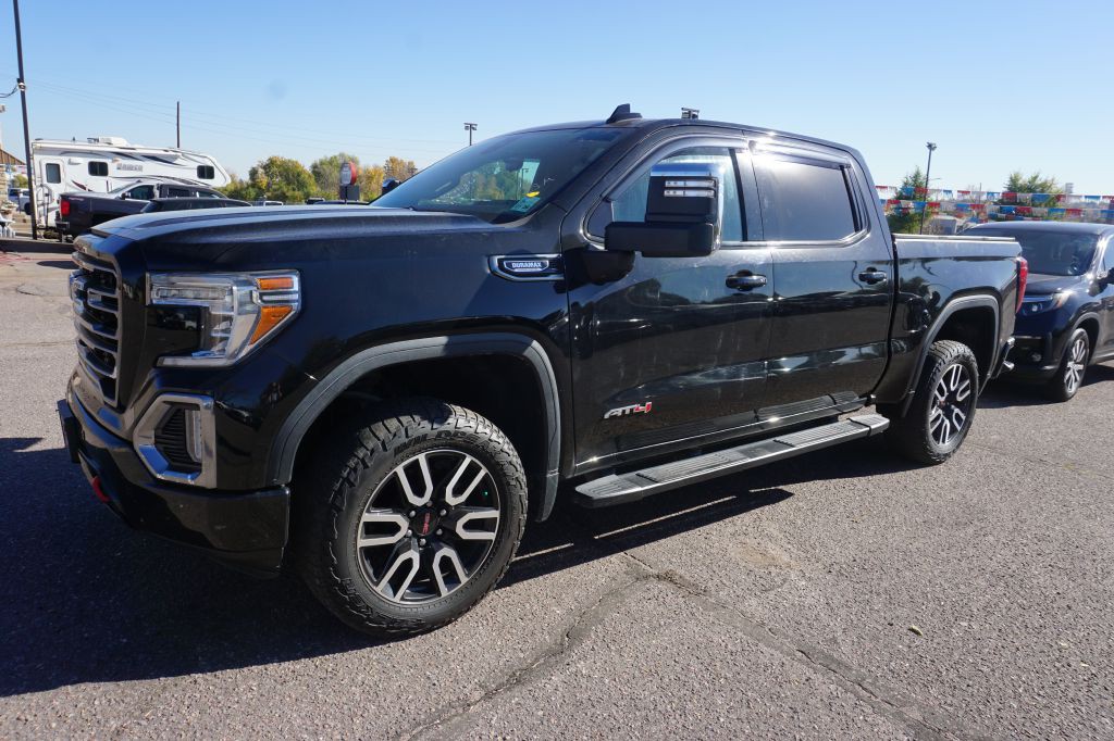 2020 GMC Sierra Image 1