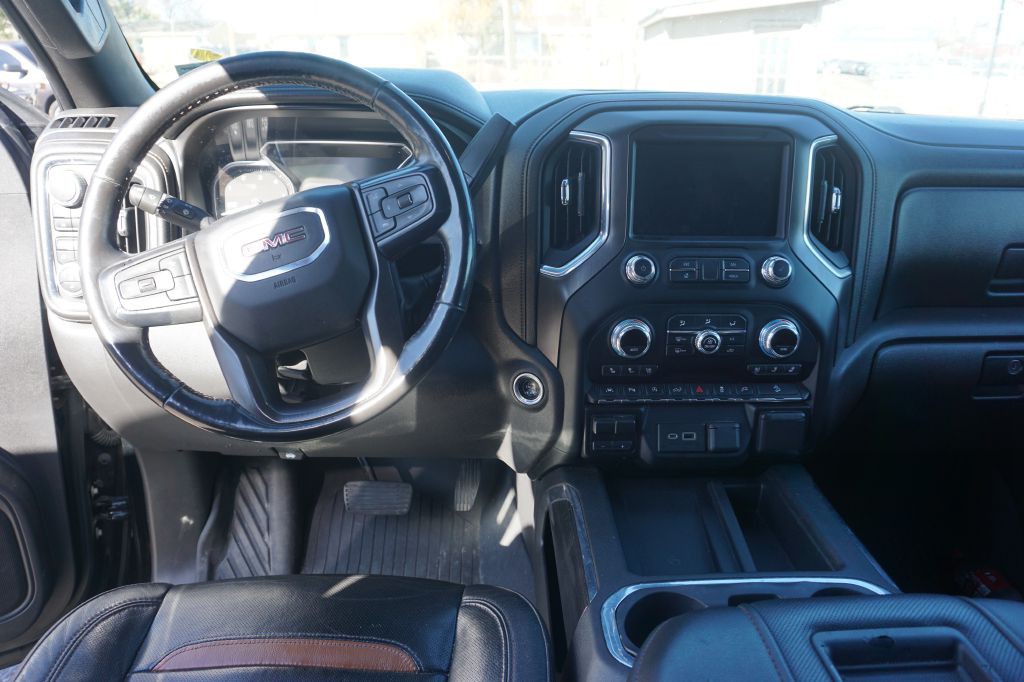 2020 GMC Sierra Image 9