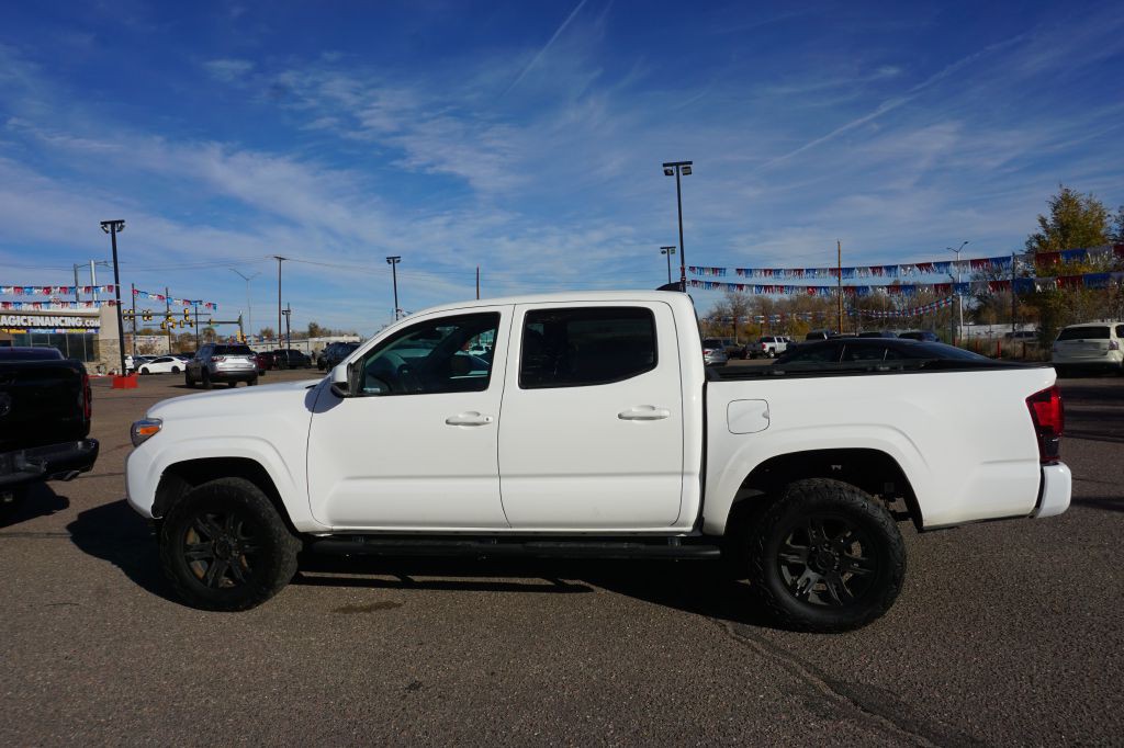 2021 Toyota Tacoma Image 2