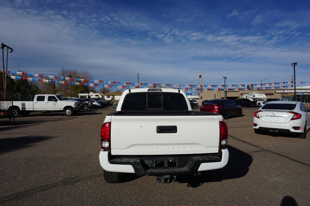 2021 Toyota Tacoma Image 3