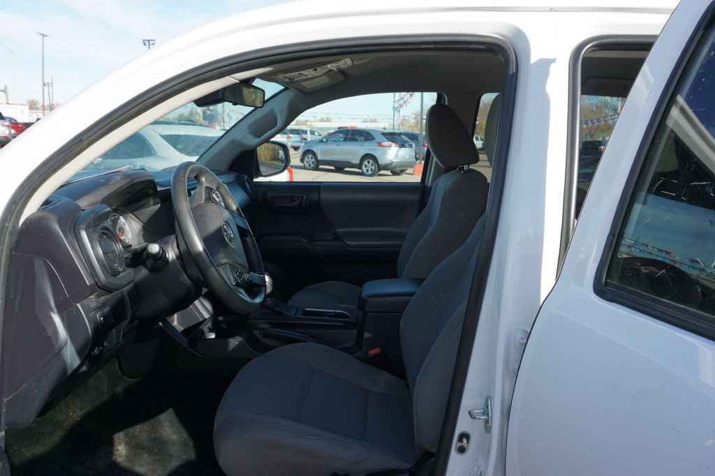 2021 Toyota Tacoma Image 4