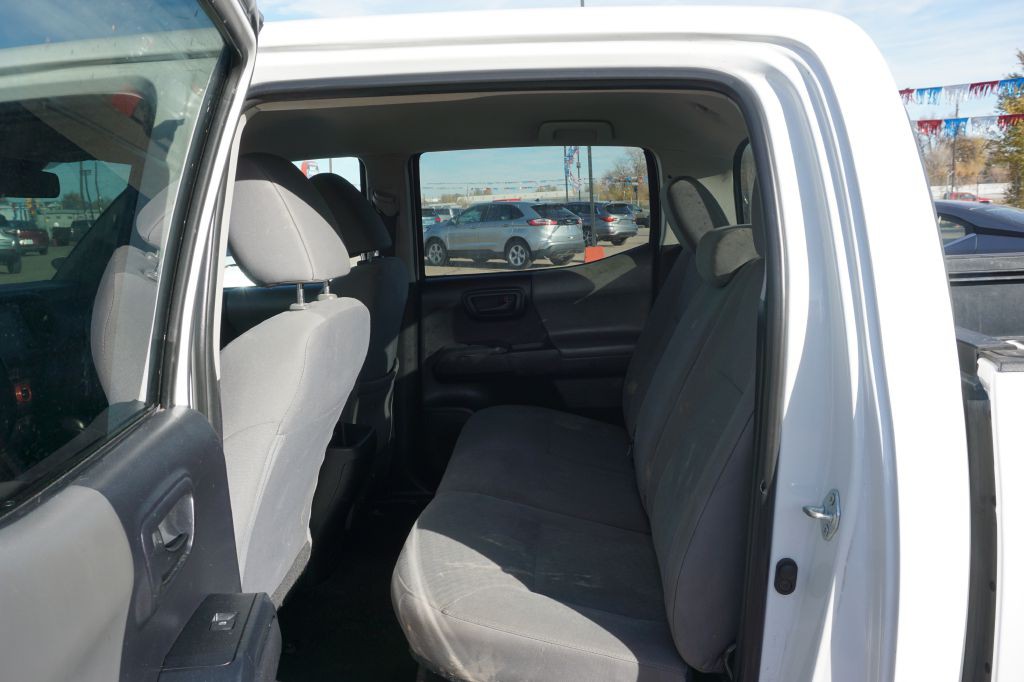 2021 Toyota Tacoma Image 5