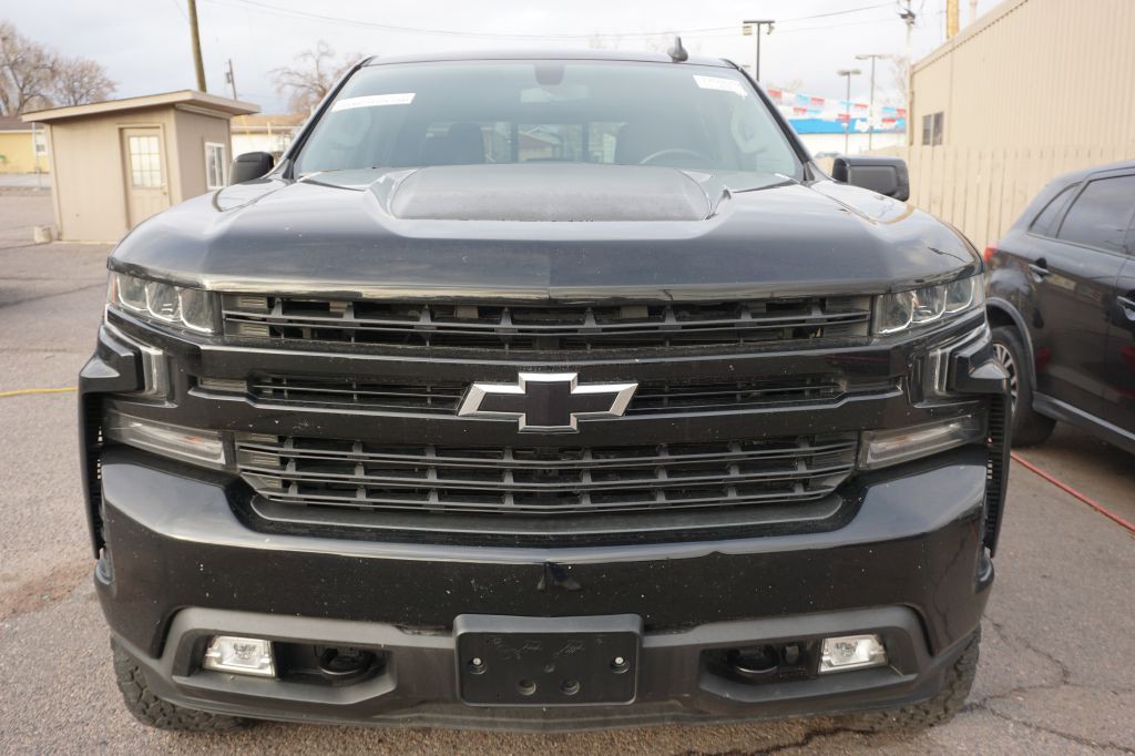 2021 Chevrolet Silverado 1500 Image 2