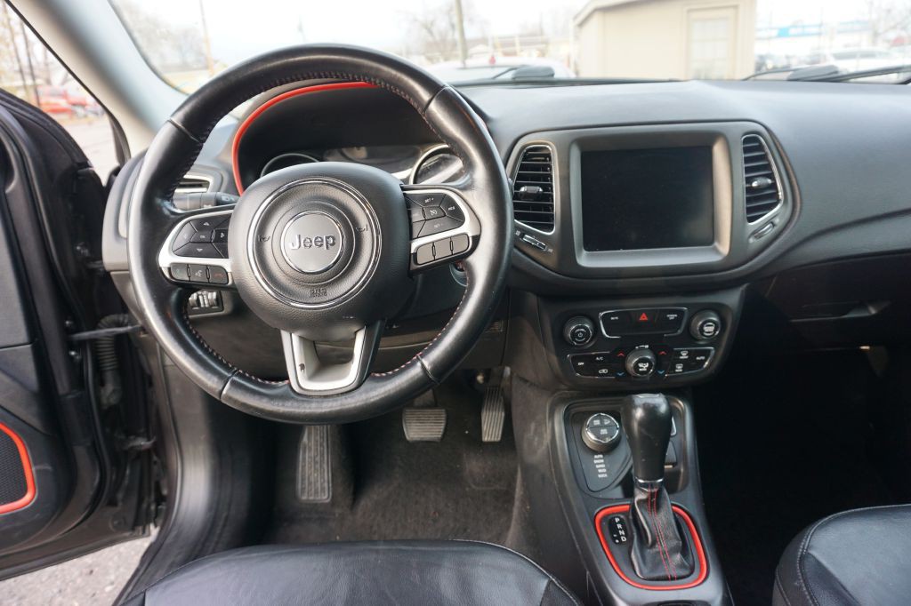 2019 Jeep Compass Image 7