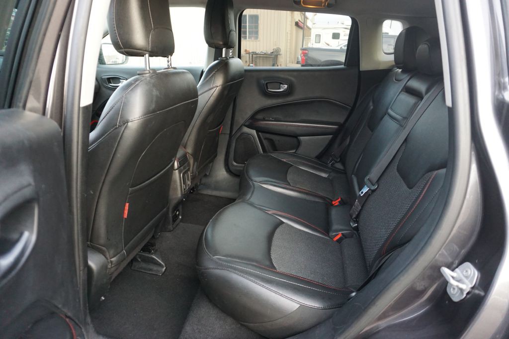 2019 Jeep Compass Image 8