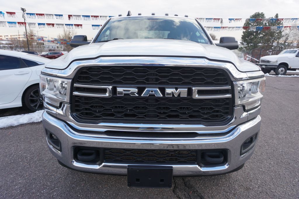 2022 RAM 2500 Image 3