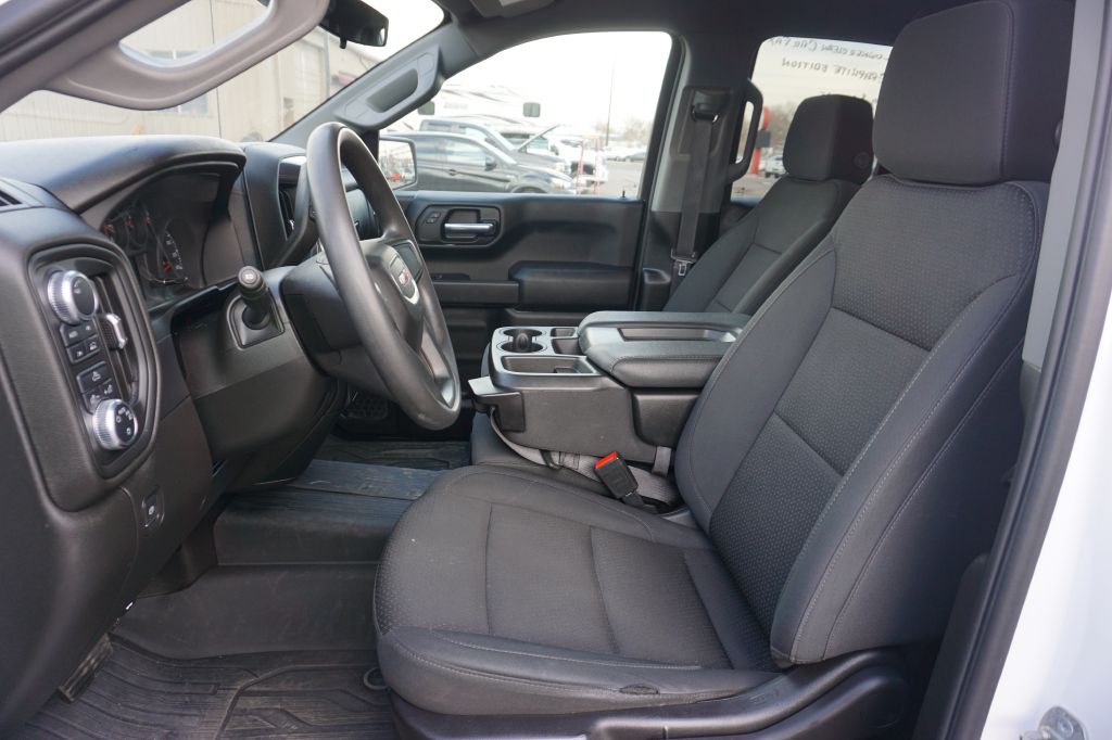 2023 GMC Sierra Image 5