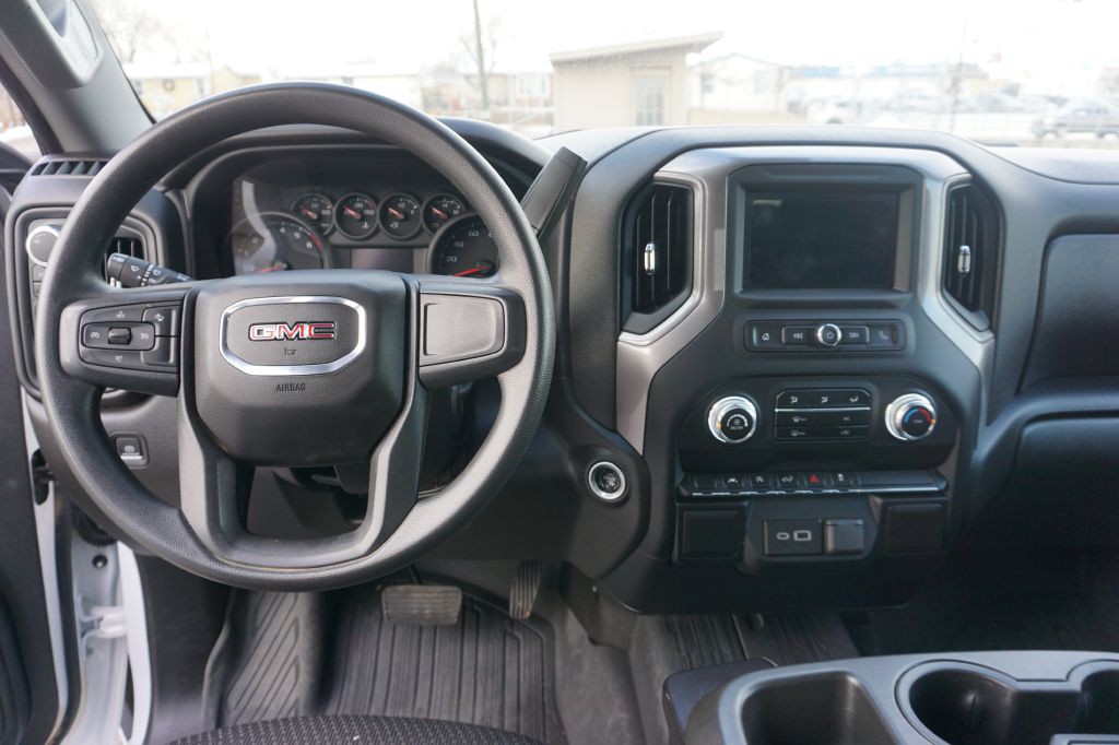 2023 GMC Sierra Image 7