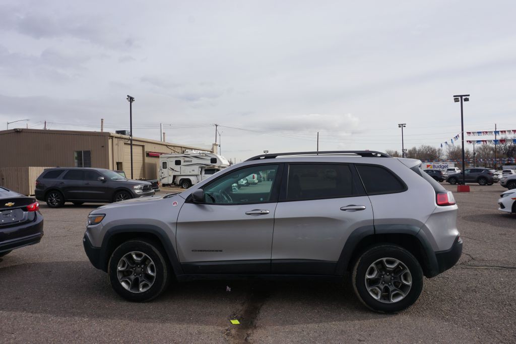 2019 Jeep Cherokee Image 2