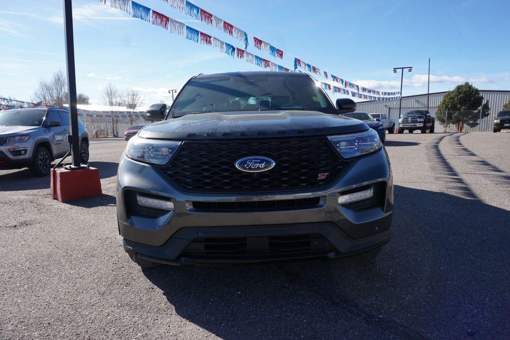 2020 Ford Explorer Image 2