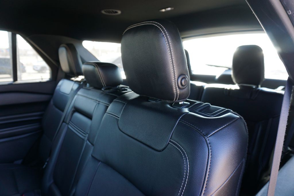 2020 Ford Explorer Image 11