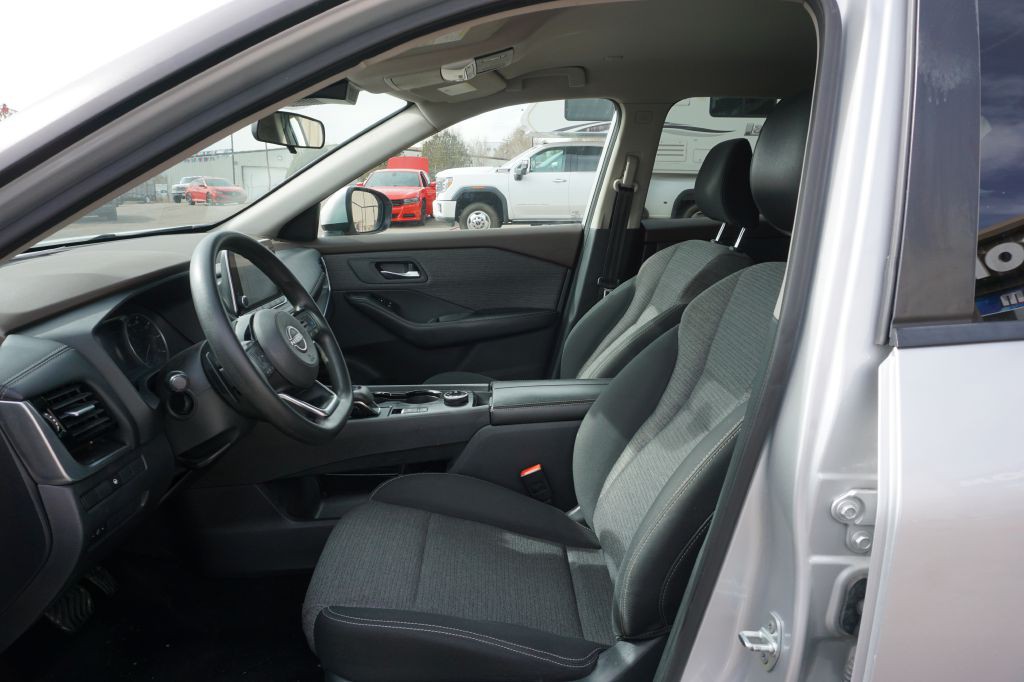 2022 Nissan Rogue Image 4