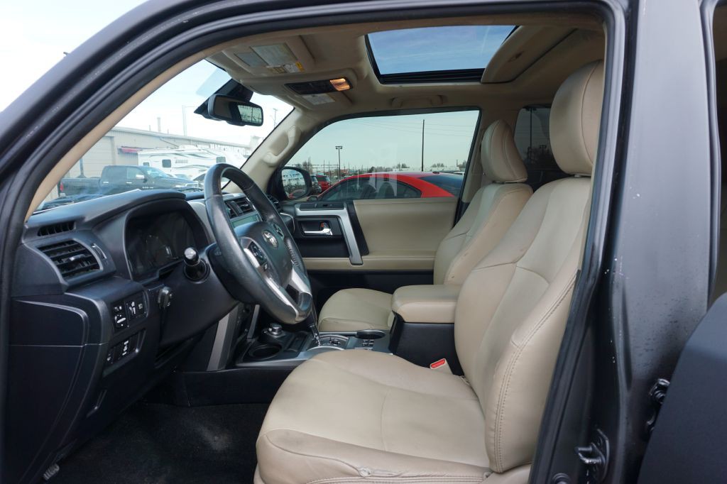 2021 Toyota 4Runner Image 4