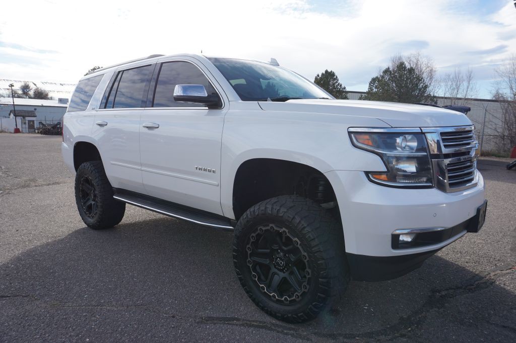 2016 Chevrolet Tahoe Image 4