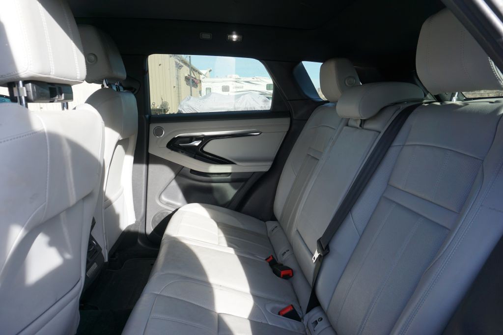 2020 Land Rover Range Rover Evoque Image 8