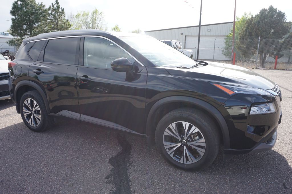 2021 Nissan Rogue Image 4