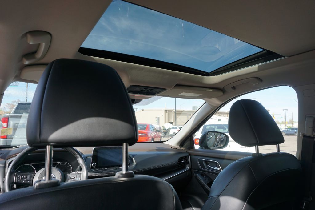 2021 Nissan Rogue Image 8