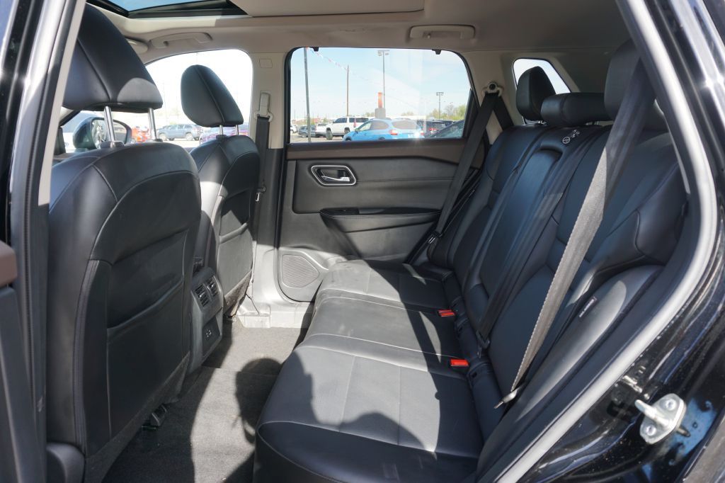 2021 Nissan Rogue Image 9