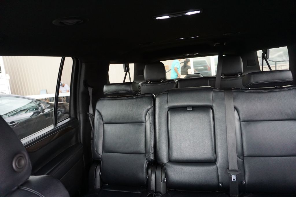 2022 GMC Yukon Image 7