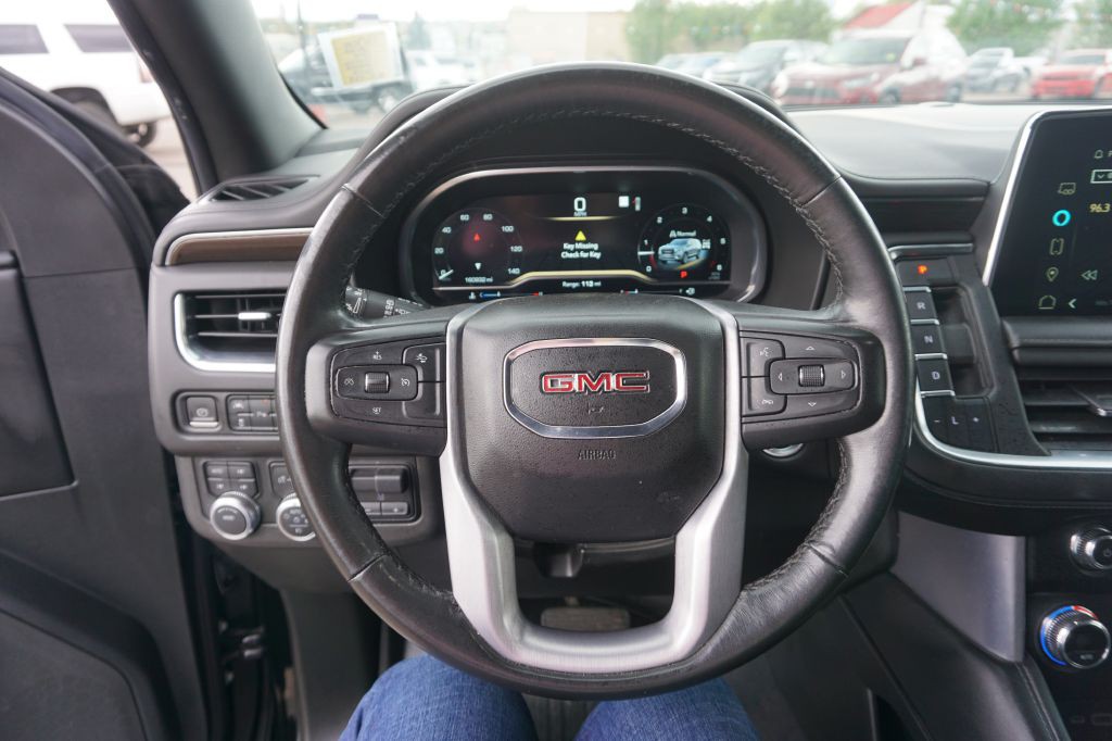 2022 GMC Yukon Image 9