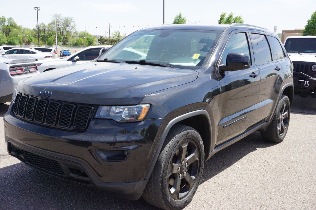 2018 Jeep Grand Cherokee Image 1