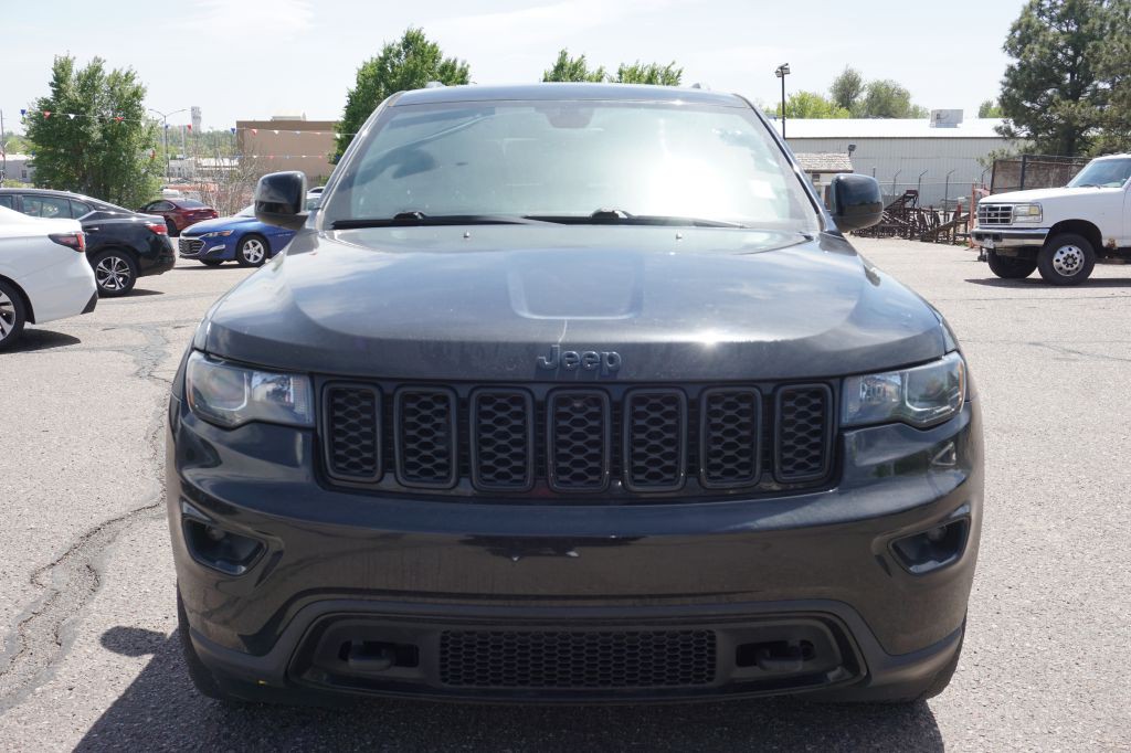2018 Jeep Grand Cherokee Image 2
