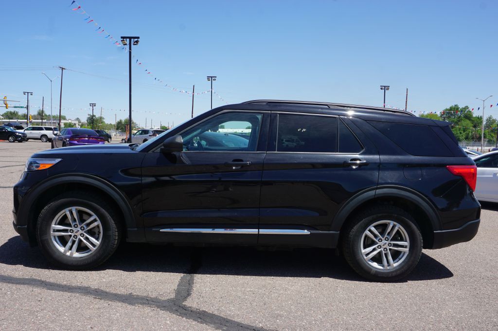 2022 Ford Explorer Image 3