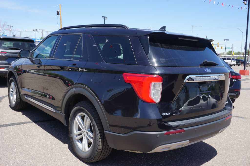2022 Ford Explorer Image 4