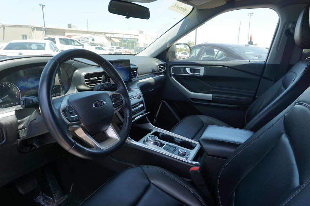 2022 Ford Explorer Image 6