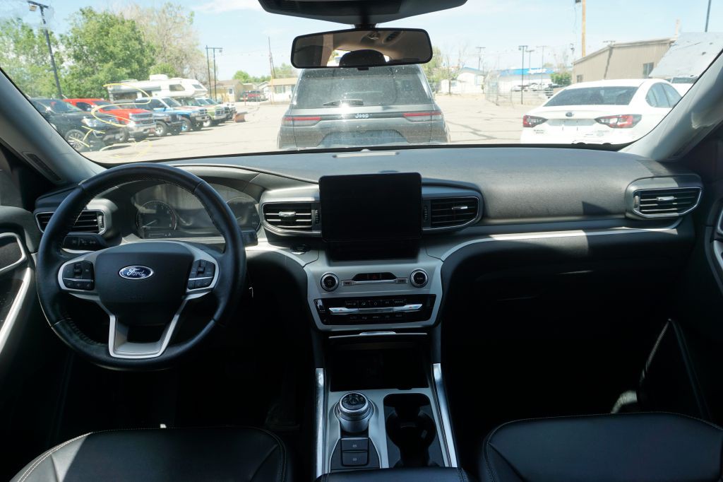 2022 Ford Explorer Image 9