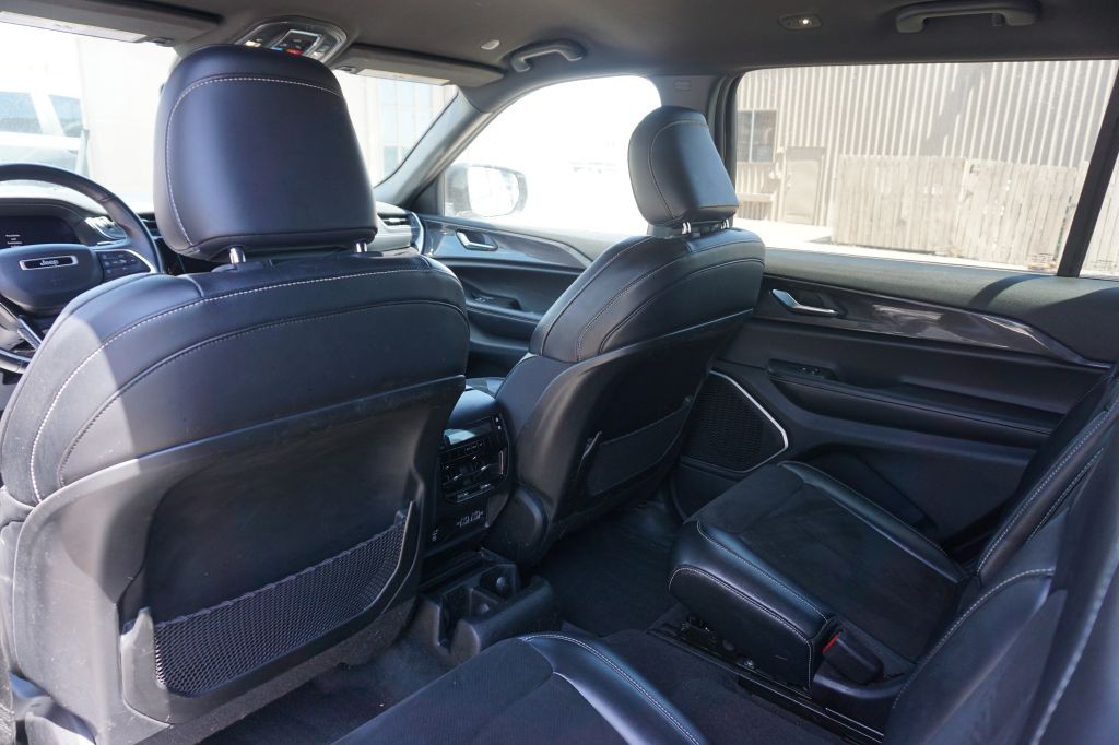 2021 Jeep Grand Cherokee Image 7