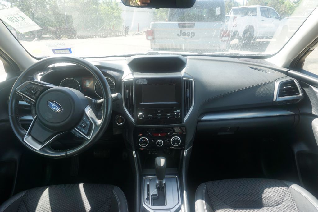 2020 Subaru Forester Image 8