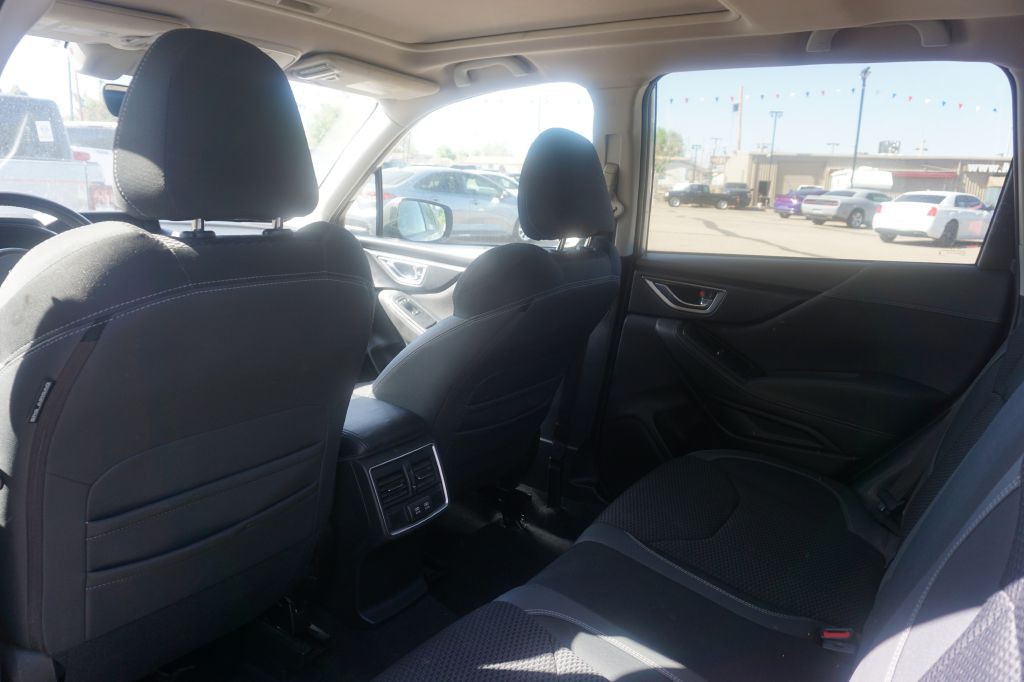 2020 Subaru Forester Image 10
