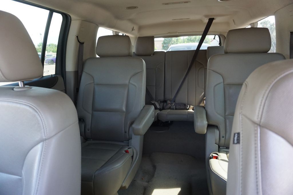 2020 GMC Yukon Image 6
