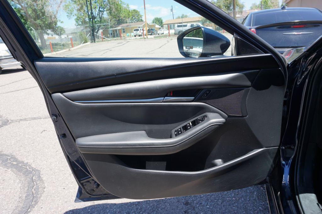 2020 Mazda Mazda3 Image 9