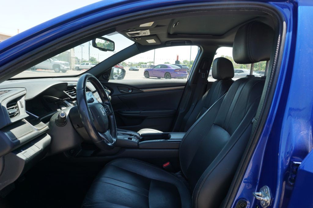 2017 Honda Civic Image 4