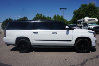 Image for 2019 Cadillac Escalade Esv Luxury ID: 7506390