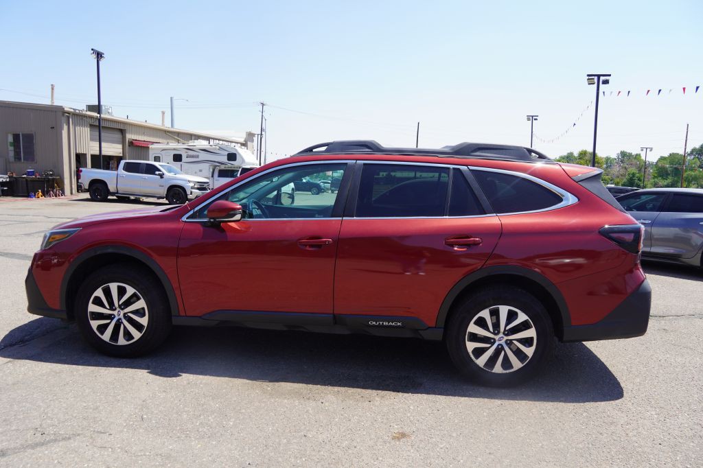 2021 Subaru Outback Image 2